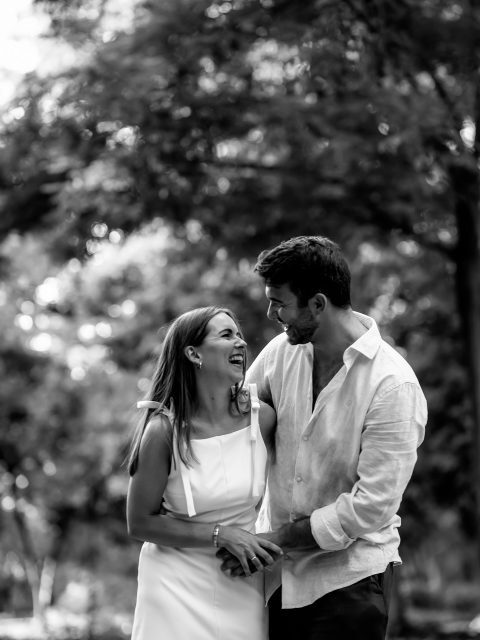 Quedan horas para la boda de estas preciosidades y no podemos tener más ganas 🥰
.
.
.
@hidpor21 
@carlosp.arjona